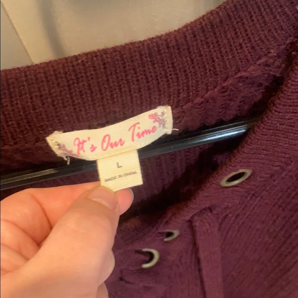 Sweater - Picture 2 of 3